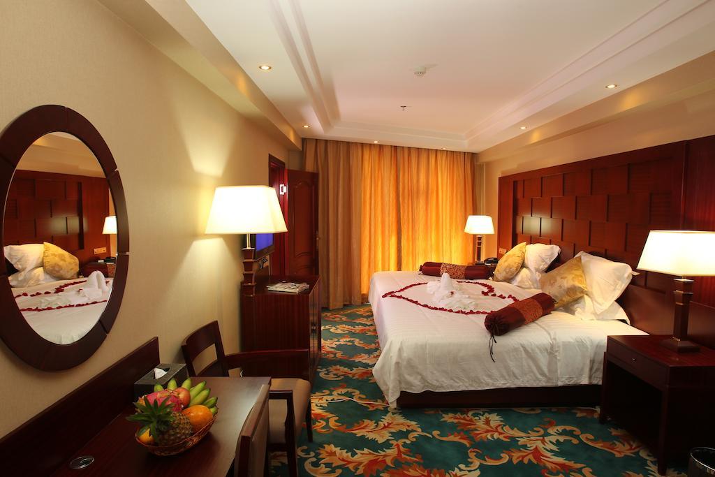 Hawaii Hotel Sanya Buitenkant foto