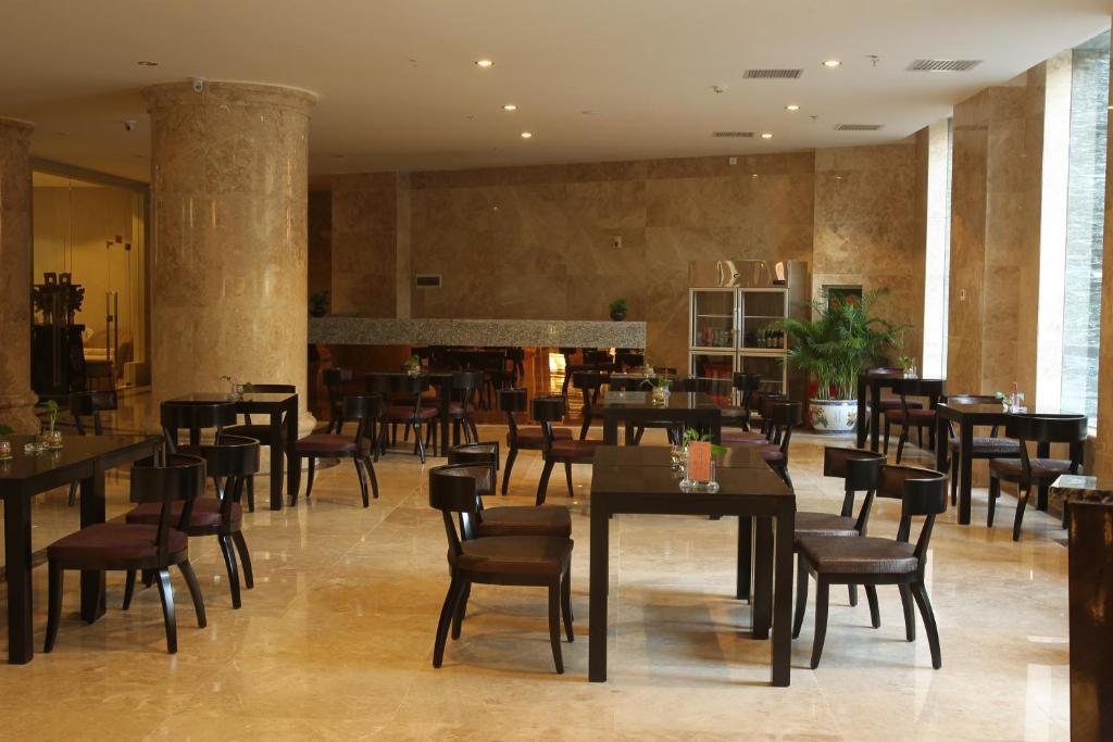 Hawaii Hotel Sanya Buitenkant foto