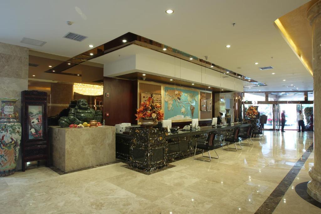 Hawaii Hotel Sanya Buitenkant foto